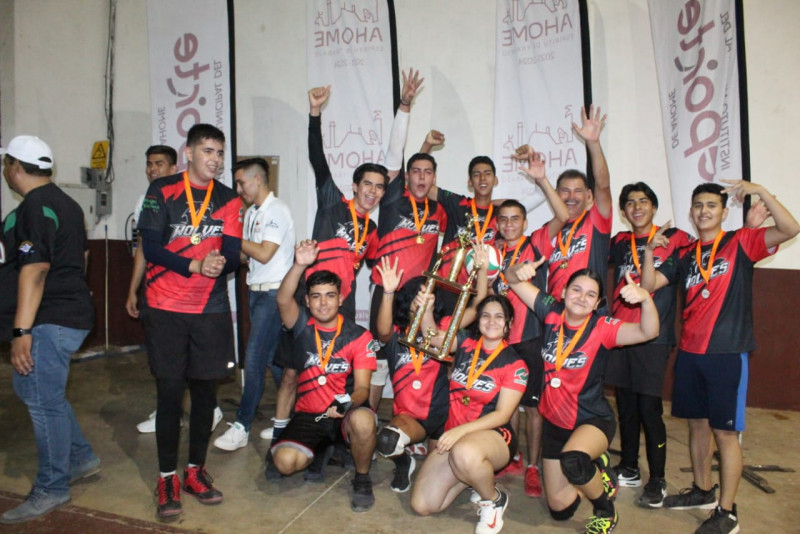 LOBOS ES EL NUEVO CAMPEÓN DEL VOLIBOL MIXTO