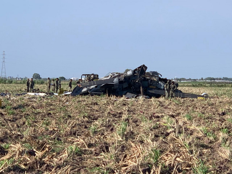 Confirma la Marina la muerte de 14 personas tras la caida de uno de sus helicópteros en Ahome