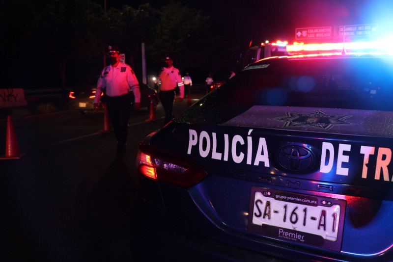 Reactivan alcoholímetros en Culiacán, 5 remitidos a barandilla y 10 recogidos por sus familiares en punto de revisión