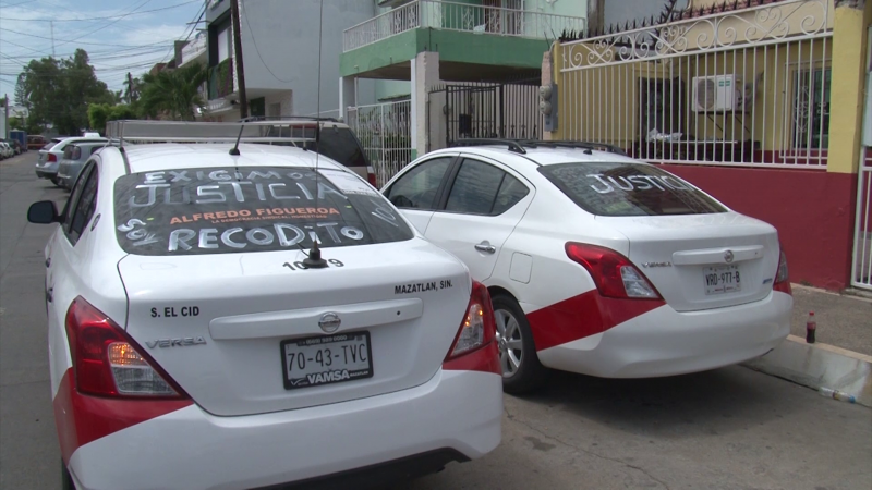 "No se metía con nadie, una persona muy trabajadora": taxistas rojos ante el asesinato de su compañero