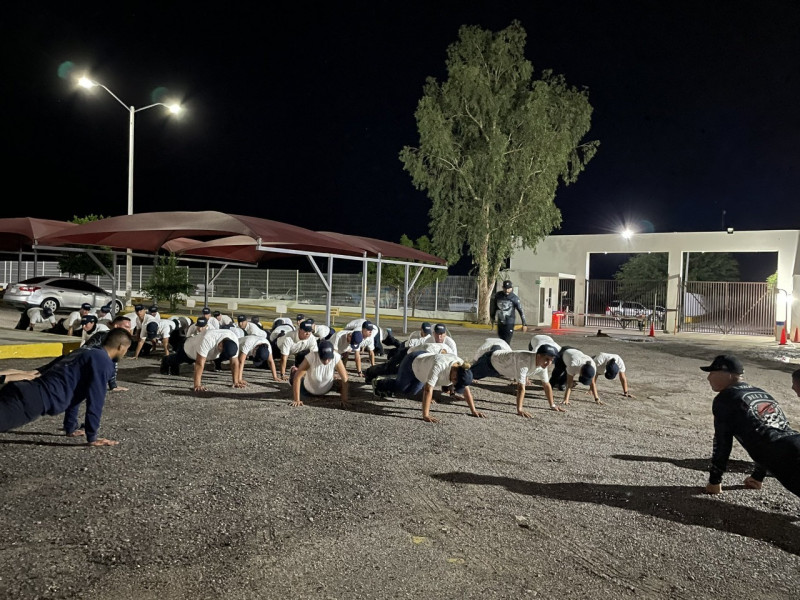 Prepara Isspe Sonora a futuros policías preventivos con entrenamiento intensivo
