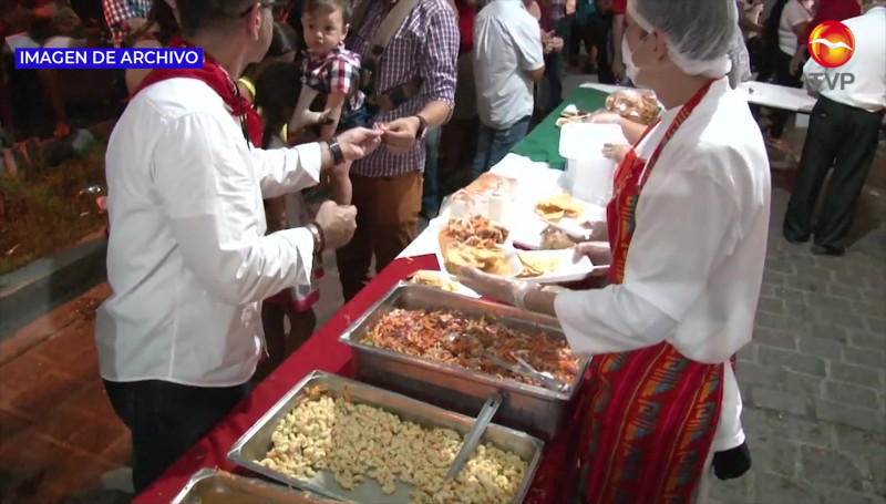 Oficialía Mayor buscará organizar a comerciantes para festejos patrios en Mazatlán