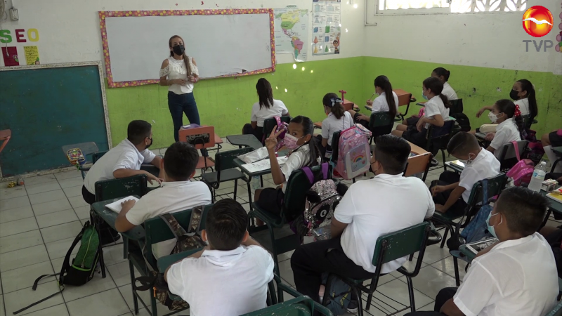 90 mil niños regresan a clases en San Ignacio, Mazatlán y Concordia