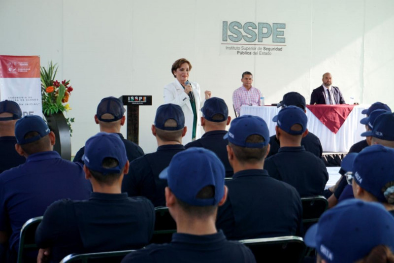 Se reúne secretaria de Seguridad Pública con cadetes de Isspe, futuros policías estatales de Sonora