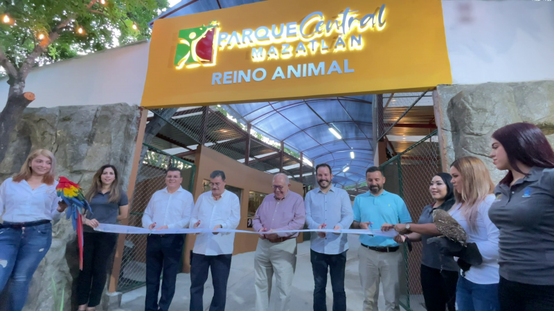 Inauguran Reino Animal y Fuentes Danzantes en el Parque Central de Mazatlán
