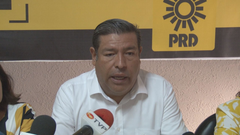 Francisco Juárez se disculpa publicamente con la Secretaria General del PRD, por supuesta violencia política en razón de género.