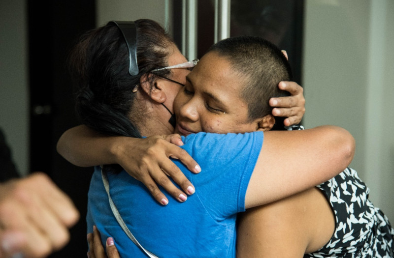 DIF Cajeme reúne a familia con su hija después de mas de 6 meses extraviada