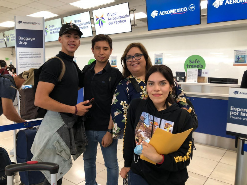 Alumnos de Cobach Sonora viajan a Brasil para participar en concurso internacional Infomatrix 2022