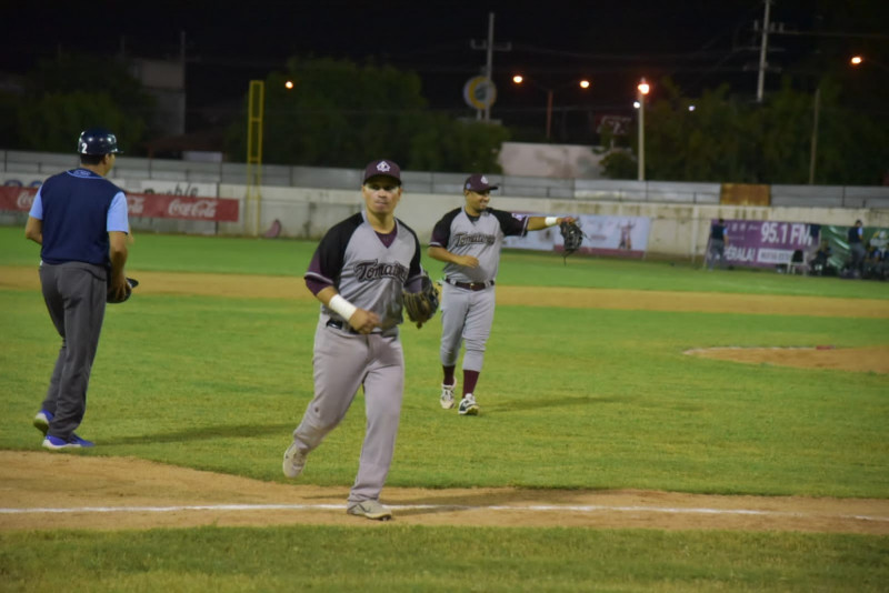 Tomateros cae ante Algodoneros en la Copa Gobernador