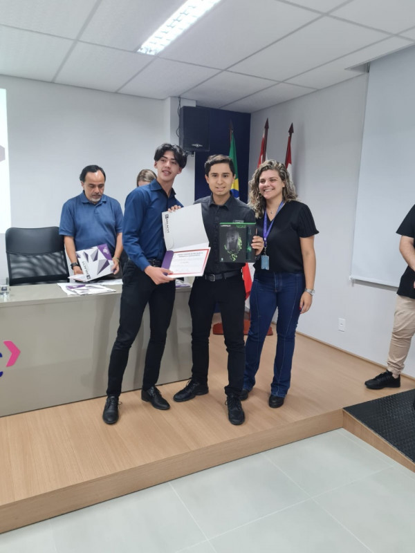 Alumnos de Cobach Sonora obtienen presea de plata en concurso internacional Infomatrix 2022.