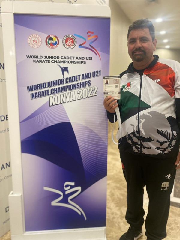 Jesús Moreno Salas obtiene certificación WKF