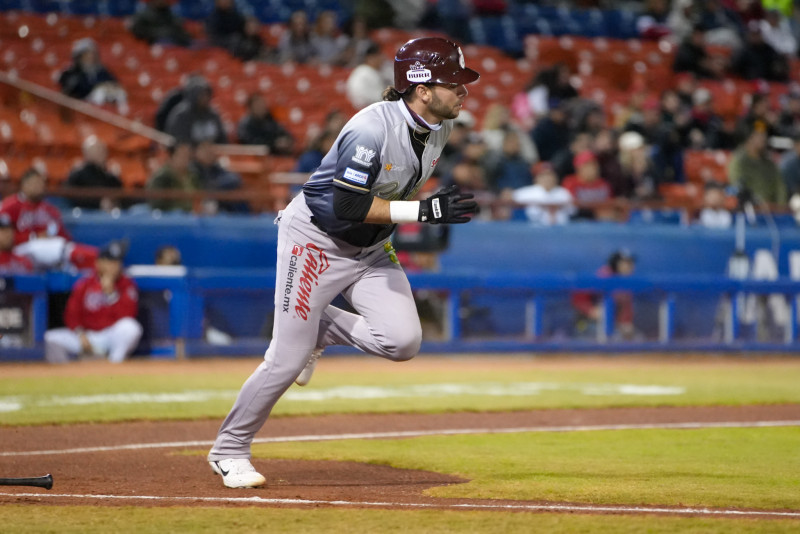 Águilas de Mexicali empata la serie a Tomateros