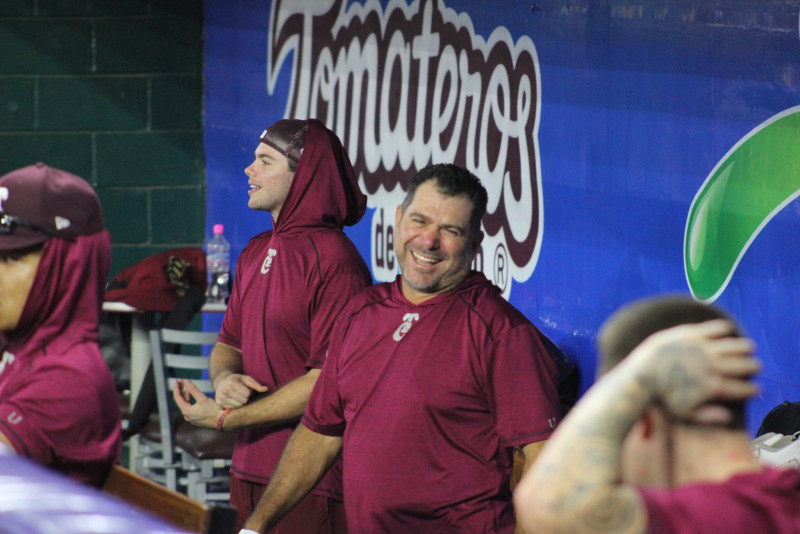 Benjamin Gil deja de ser el Manager de Tomateros de Culiacán