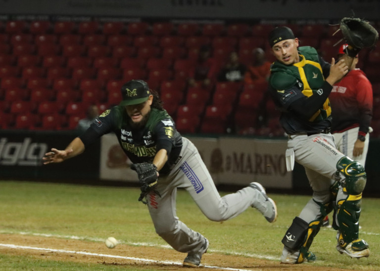 Cañeros se queda con el segundo de la serie ante Venados