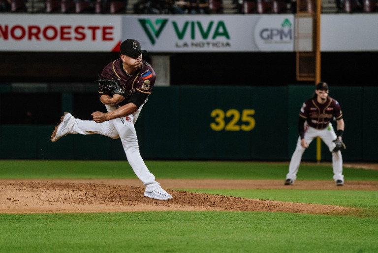 Tomateros gana el primero de la serie 5-4 a Yaquis