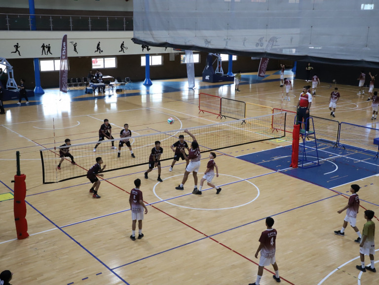 Suma Culiacán siete triunfos en Voleibol de Sala