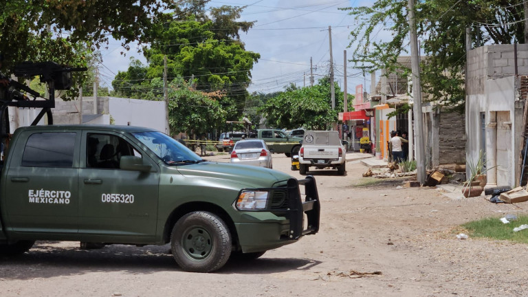 Atacan a balazos un domicilio en la colonia Adolfo López Mateos, en Culiacán