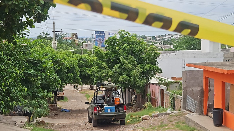 Ejecutan a balazos a hombre en la colonia Francisco Alarcón, en Culiacán