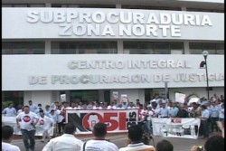 Marchan periodistas de Los Mochis contra “ley mordaza”