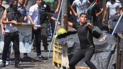 Milicianos palestinos lanzan tres cohetes durante tregua