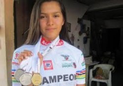 Las sinaloenses Perla Loera y Yarely Salazar, lograron bronce en el "Festival olímpico" de ciclismo.