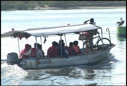 Lanchas que cruzan a la Isla de la Piedra operan con permisos vencidos