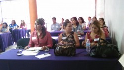 Ismujeres imparte taller para víctimas de violencia
