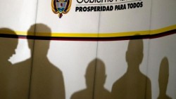 Colombia y FARC publican acuerdos de paz