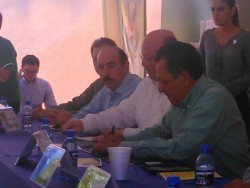 Signan convenio la UAS y Sagarpa