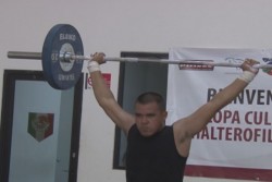 Con 71 halteristas se realiza la "Copa Culiacán" en el gimnasio del ISDE.