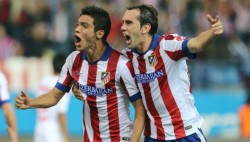 Raúl Alonso Jiménez hace el primer gol con el Atlético de Madrid