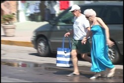 Aguas negras en la Zona Dorada dan la bievenida a los turistas navieros