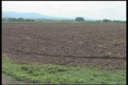 Presentan a productores proyecto módulo de riego 111 del sur