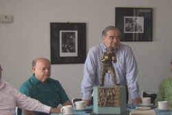 "JC" Chávez tendrá estatua en frente al JSM