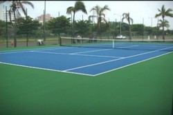Canchas Municipales de Tenis presentan un avance del 80%