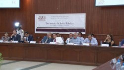 Comparece el secretario de salud ante diputados por la situación del dengue en sinaloa