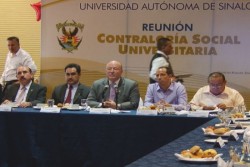 Rector de la U.A.S rinde cuentas a la Contraloría Social