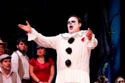 La Ópera Payasos en el FECUSIN