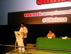 Exige "Mexicanos Primero" poner orden al "malgasto" educativo