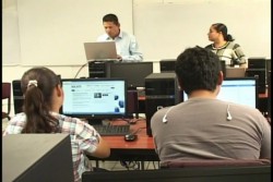 Imparten Taller sobre programación en la Facultadde Informática