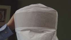 Llegan 50 trajes para tratar casos sospechosos de ébola