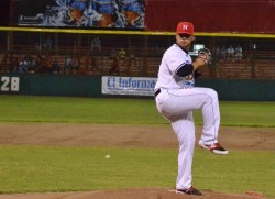 Mayos derrota 6-4 a Tomateros