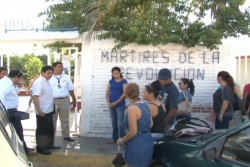 En la Primaria Mártires de la Revolución se sienten bloqueados por la supervisión 024