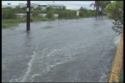 Por lluvias de "Vance" la laguna del camarón se rebosa