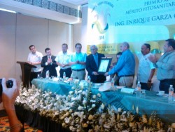Entregan Premio al Mérito Fitosanitario 2014