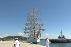 Despiden al "Caballero de los Mares"