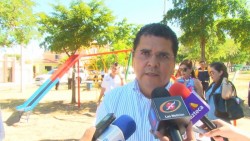 Corresponde a CONAGUA tema de góndolas que pasan por Santa Fé.