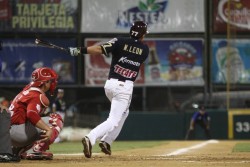 Tomateros abre serie ante Charros en Guadalajara