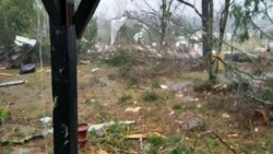 Fuertes daños por tornado en Mississippi