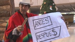 Exige manifestante en Palacio de Gobierno se regrese clave catastral